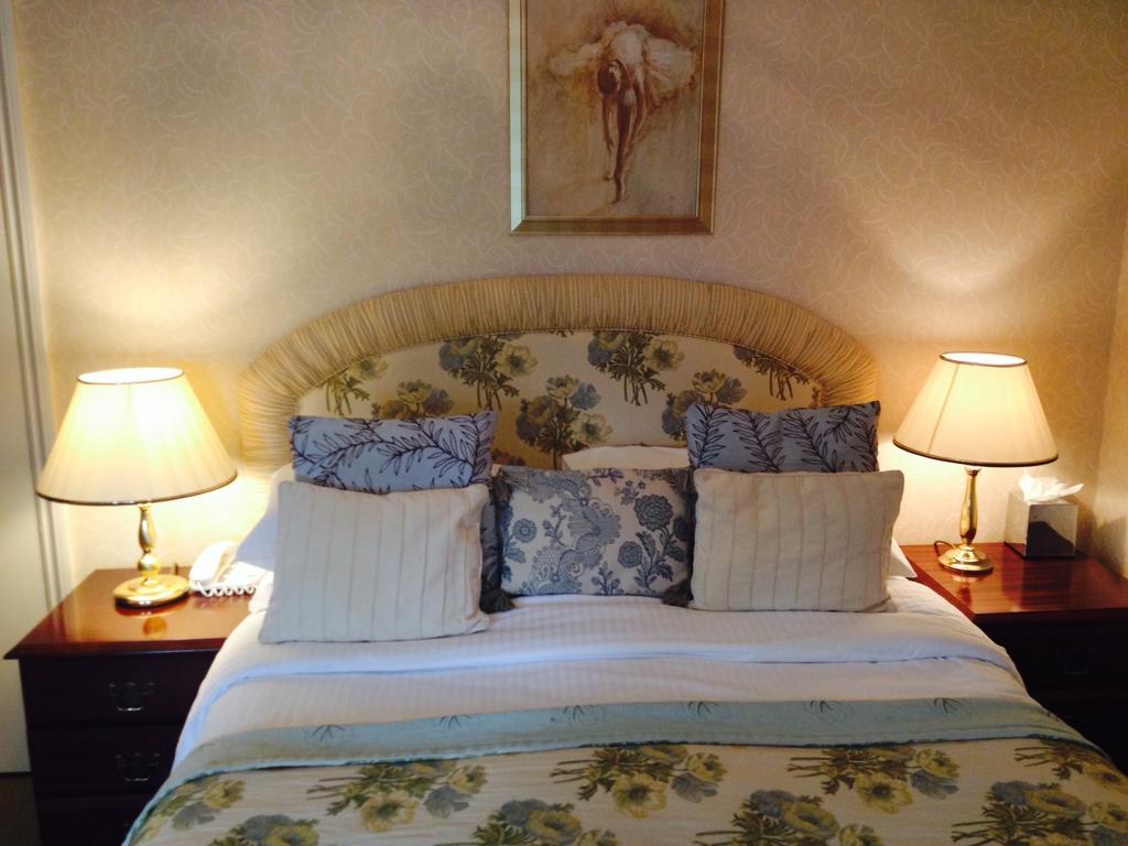 Overton Grange Country Hotel 러들로 객실 사진
